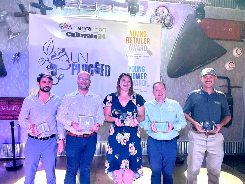 Young Growers Cultivate Unplugged