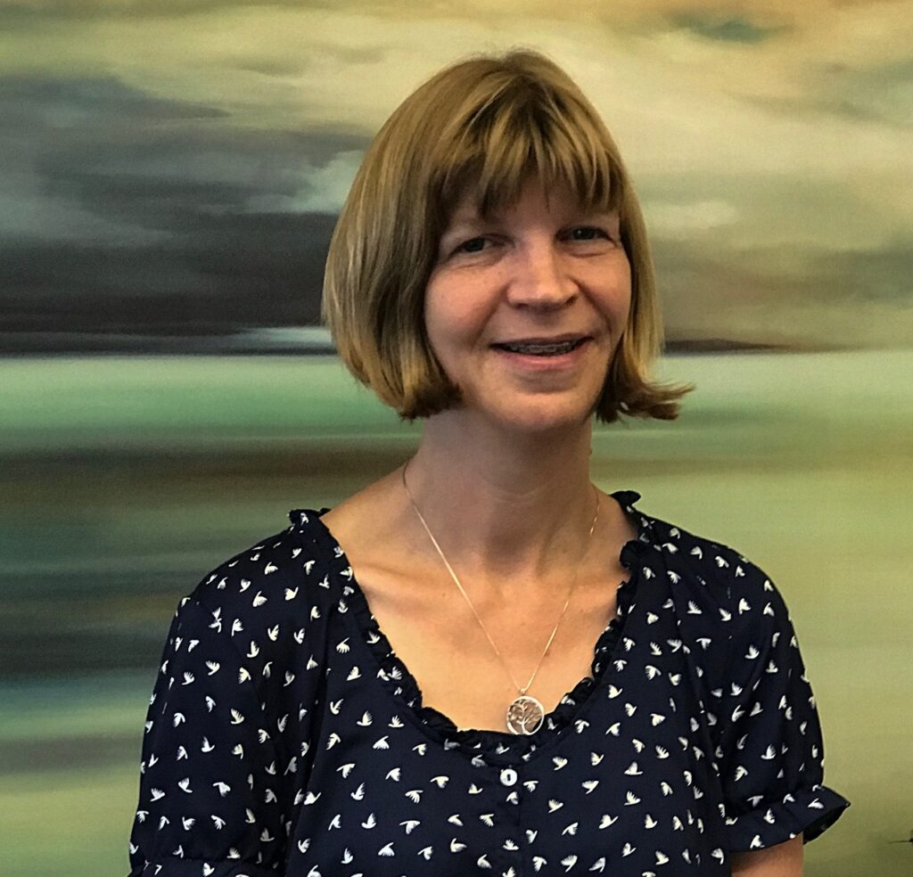 Celebrating Dr. Elsebeth Kolmos's Six Years of Exceptional Service
